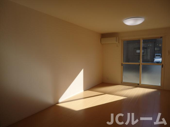 フレンズコートの居間・リビング