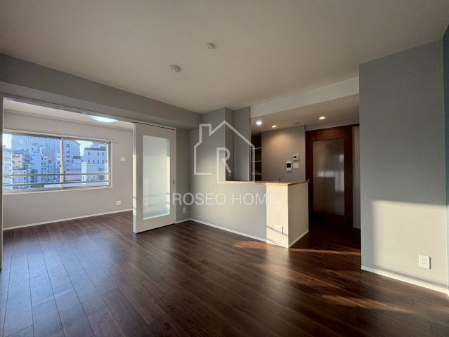 ラグレース天六の居間・リビング