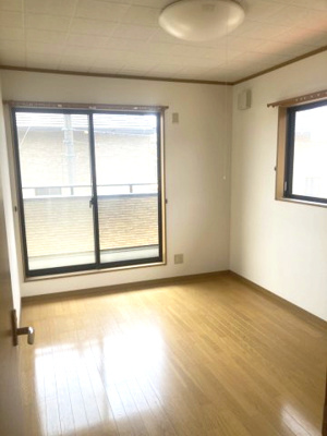 【洋室】 | 小松原貸家