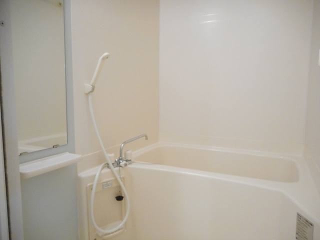 グランレイク　サクラの浴室