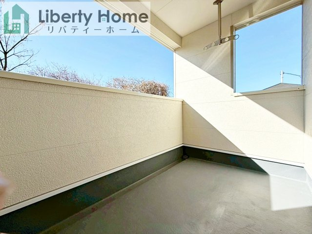 土浦市並木第15　新築戸建　1号棟のバルコニー