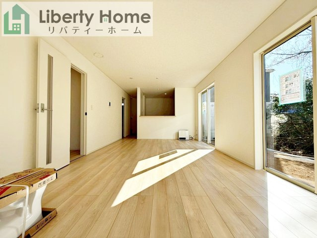 土浦市並木第15　新築戸建　1号棟の居間・リビング