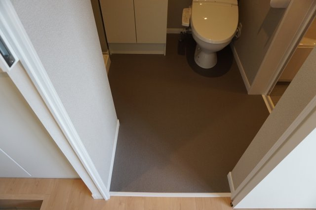 リビングライフ長瀬EASTの洗面所