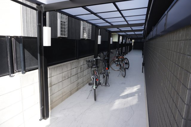 リビングライフ長瀬EASTのその他共用部分