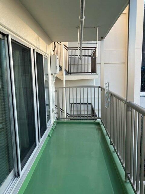 中銀南長崎マンシオンのバルコニー