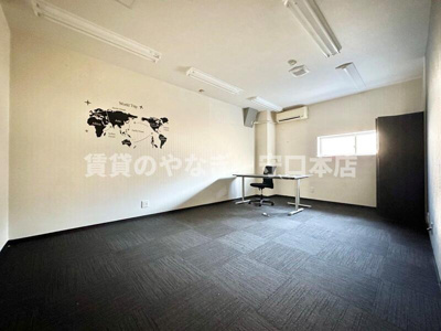 【内装】 | LEGAL守口