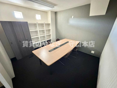 【内装】 | LEGAL守口