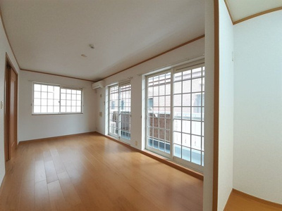 【居間・リビング】 | アンフルールⅡ番館