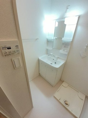 【洗面所】 | メゾンソレイユ