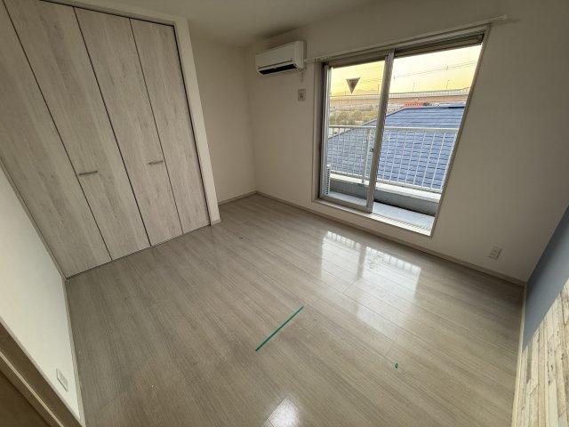 ファーストモダン池田の居間・リビング