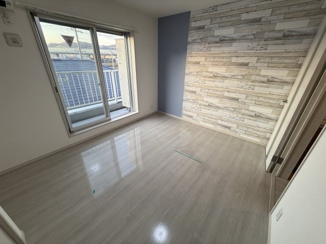 ファーストモダン池田の居間・リビング