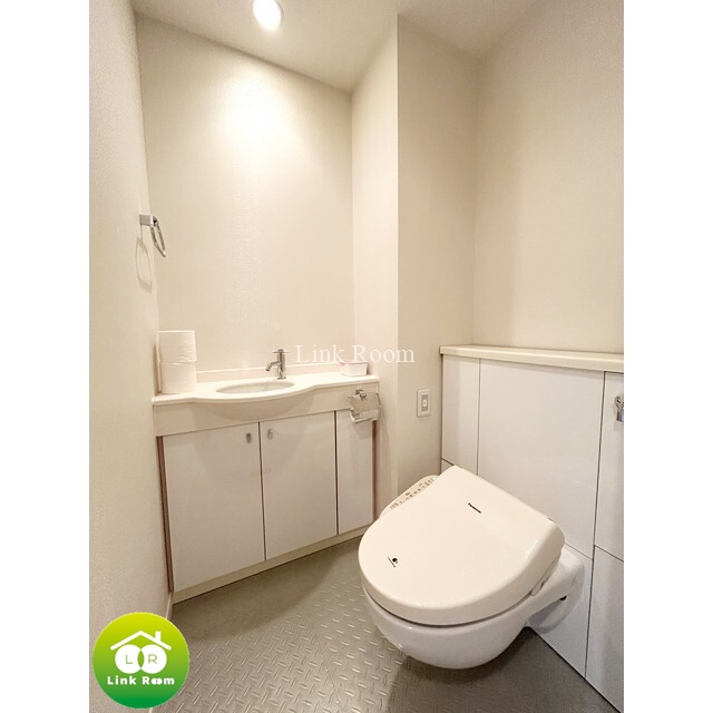 ＷコンフォートタワーズWESTのトイレ