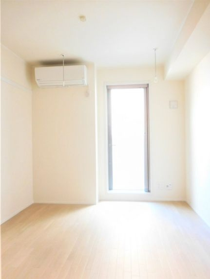 グランシャリオ西川口の居間・リビング|※別号室の参考写真です。