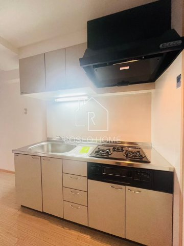 カサ・プリマヴェーラのキッチン|同マンション別部屋：参考写真