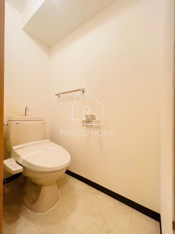 カサ・プリマヴェーラのトイレ|同マンション別部屋：参考写真