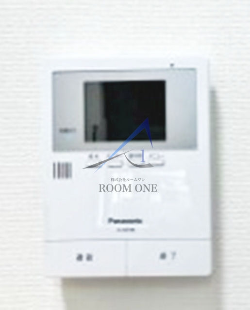 リヴィエール明大前のセキュリティ|モニター付きインターホンです。