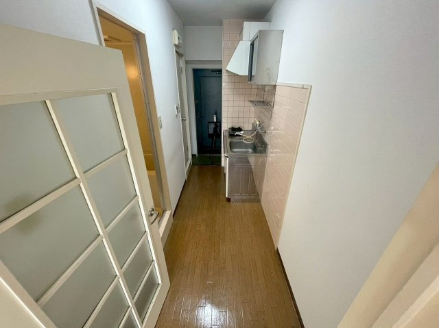 第6中本ビルの内装