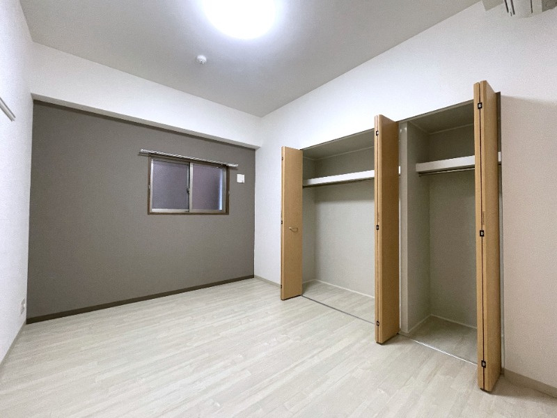 エルイソベ三宮の居間・リビング