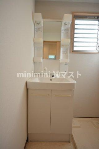 大阪市此花区島屋３丁目のアパートの洗面所