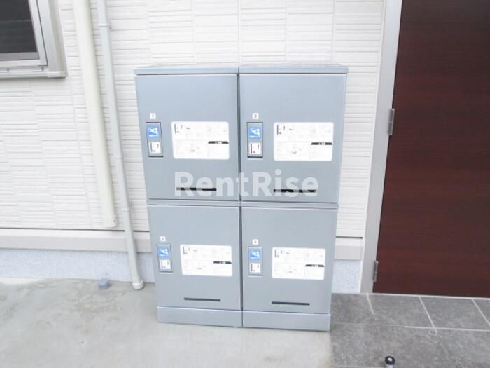 ヴィラ ウィステリアの浴室|オートロック付エントランス