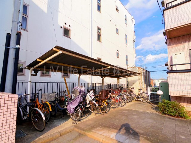 小平市小川西町４丁目の賃貸マンションのその他共用部分|駐輪場