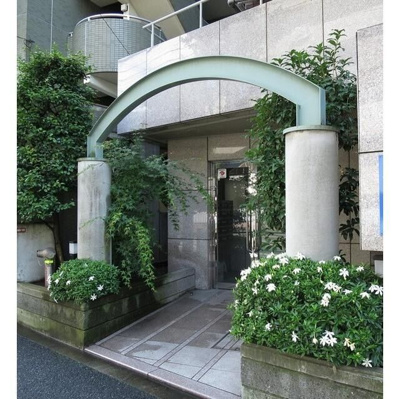 【エントランス】 | グレイスビル