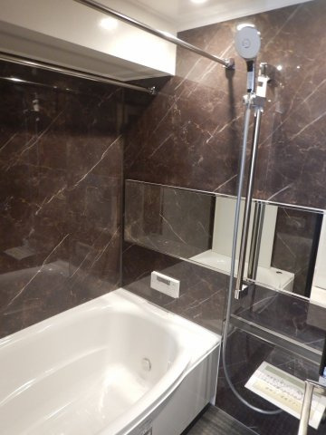 ダイアパレス元浅草２の浴室