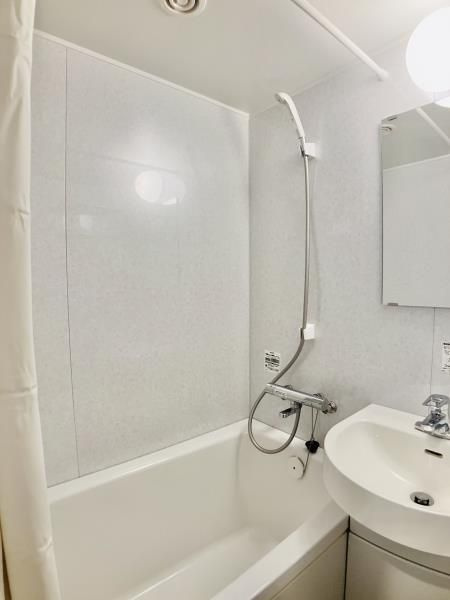 ニューハイツ中落合の浴室