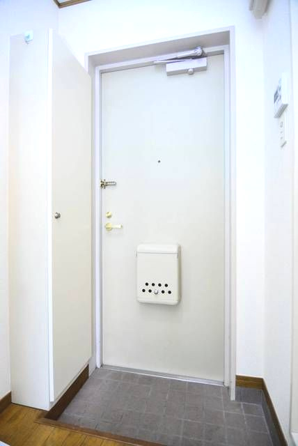 サンバレー梅ヶ丘の玄関