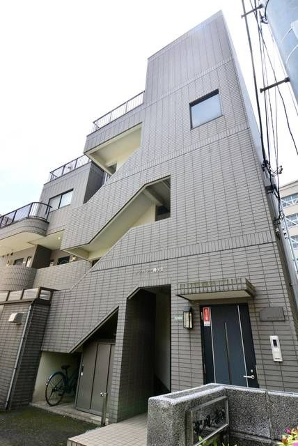 サンバレー梅ヶ丘のエントランス