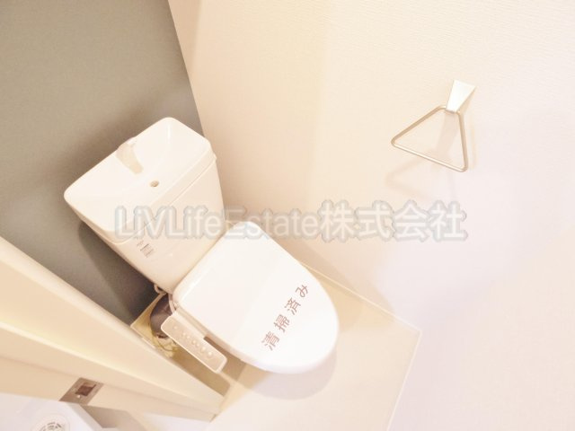 小平市鈴木町２丁目のアパートのトイレ