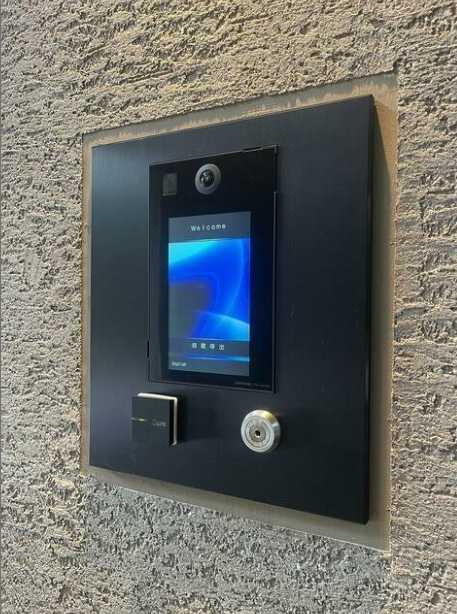 ベルファース三軒茶屋　ネット無料　礼金0　オートロックのセキュリティ