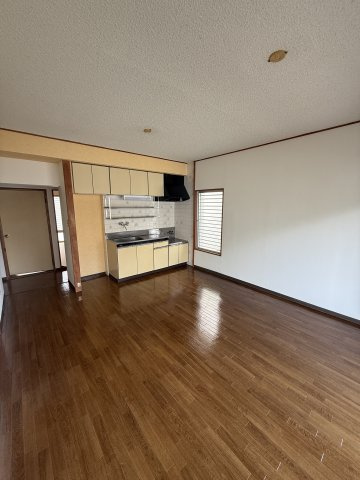 グレーセル宮永の居間・リビング