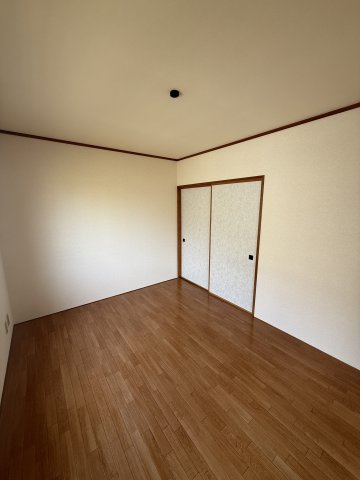 グレーセル宮永の洋室