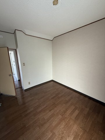 グレーセル宮永の洋室