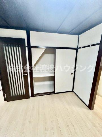 大阪市平野区喜連東２丁目の一戸建ての収納