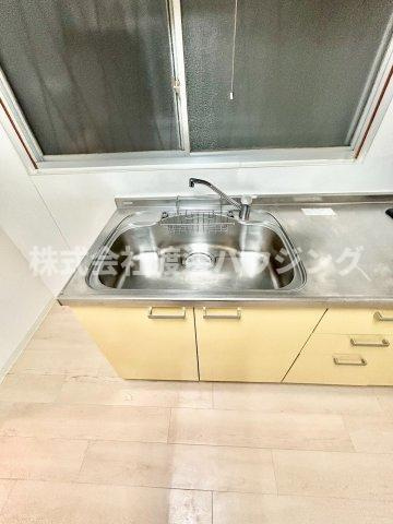 大阪市平野区喜連東２丁目の一戸建ての洗面所