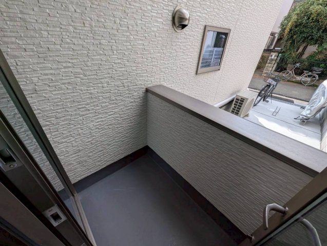 ドエル小花のバルコニー