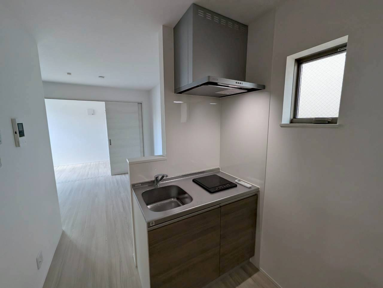 ドエル小花のキッチン