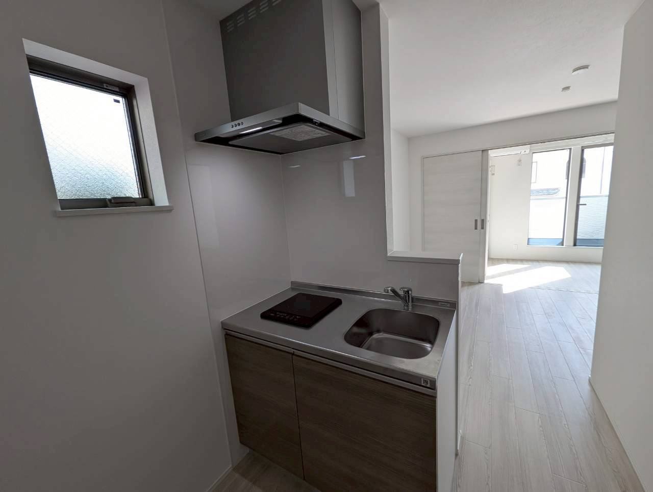 ドエル小花のキッチン