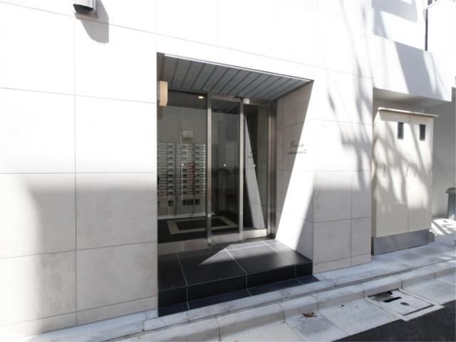 ジェノヴィア桜上水ＩＩのエントランス