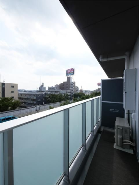 ジェノヴィア桜上水ＩＩのバルコニー
