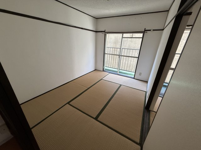 パレス柴原の居間・リビング