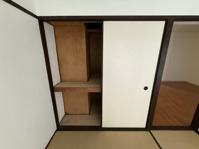 パレス柴原の収納