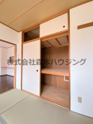 【収納】 | 　東香里野村マンション | たっぷりとした収納スペースです