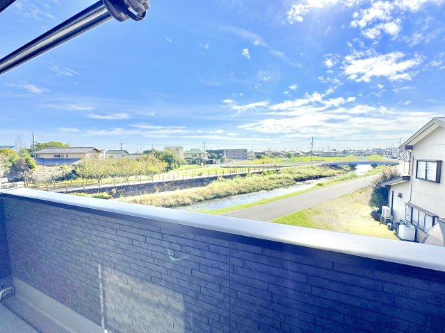 売中古戸建　中央区市野町の展望|バルコニーからの気持ちの良い眺望はこの物件のおすすめポイントです！