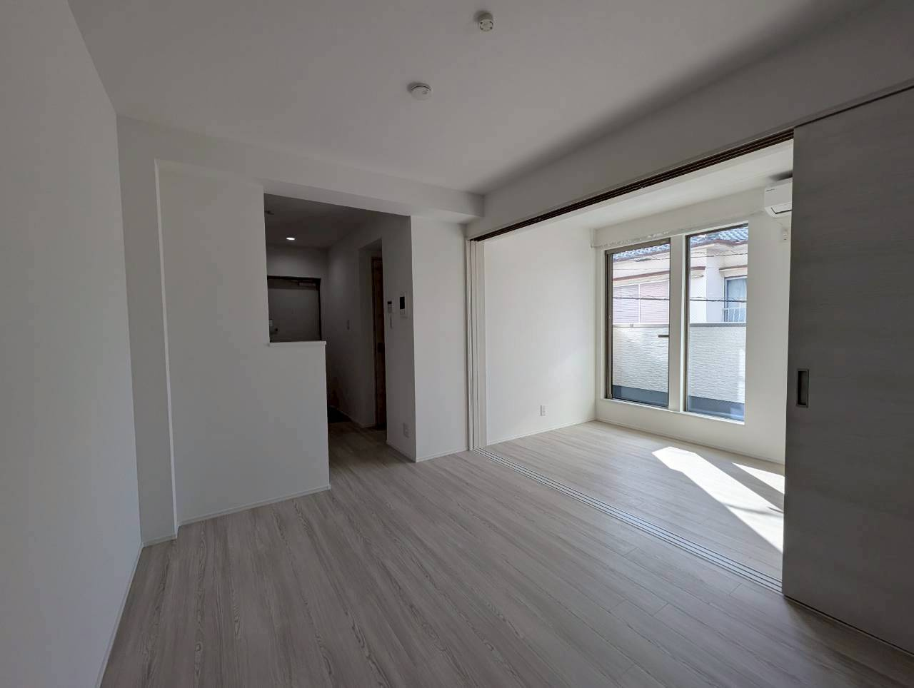 ドエル小花の居間・リビング