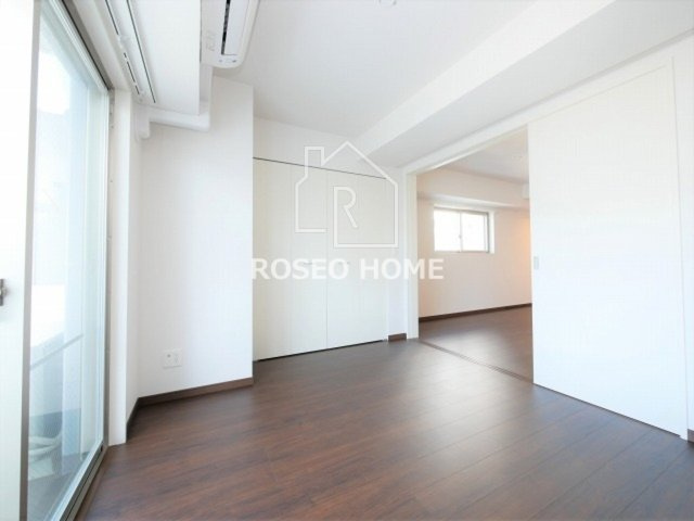 シリウス中央の居間・リビング|同マンション別部屋：参考写真