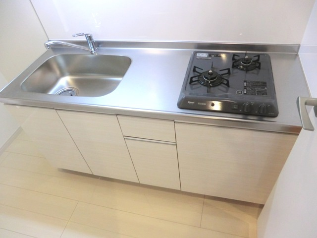 リブリ・プライムのキッチン|★２口ガスシステムキッチン・都市ガス仕様です。★