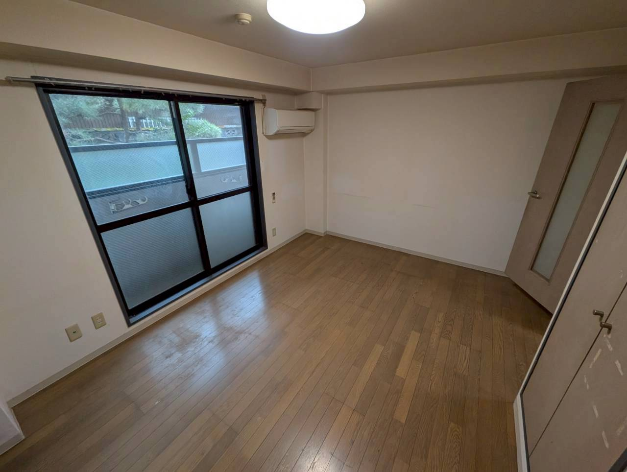 ベル・パレス豊中の居間・リビング